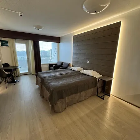 Terme, Huone 617 *