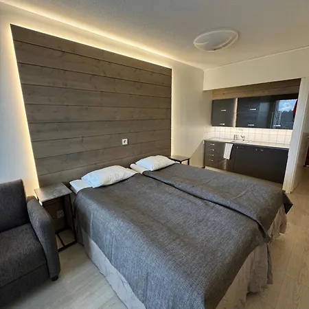 Terme, Huone 617 Ikalis